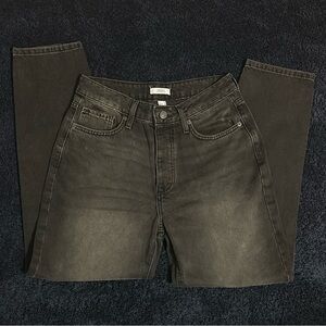 NWOT FOREVER 21 Premium Washed Black High-Waisted Cotton Mom Jeans Size 28